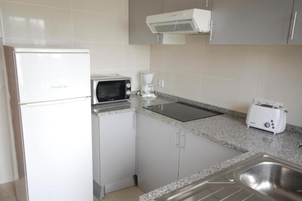 Apartamento V2 Pedro - By Bedzy Albufeira Dış mekan fotoğraf
